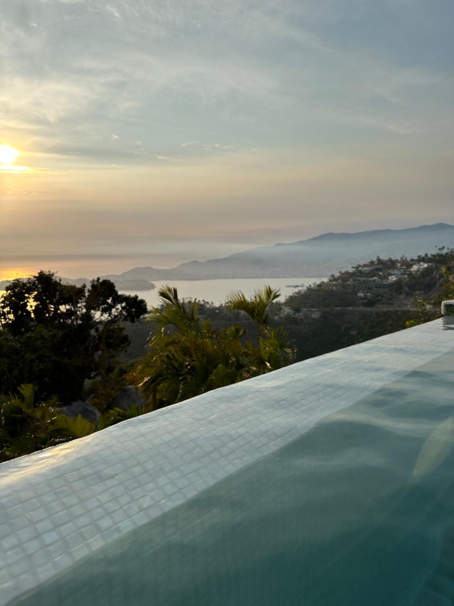 San Sebastian, Celajes * Acapulco