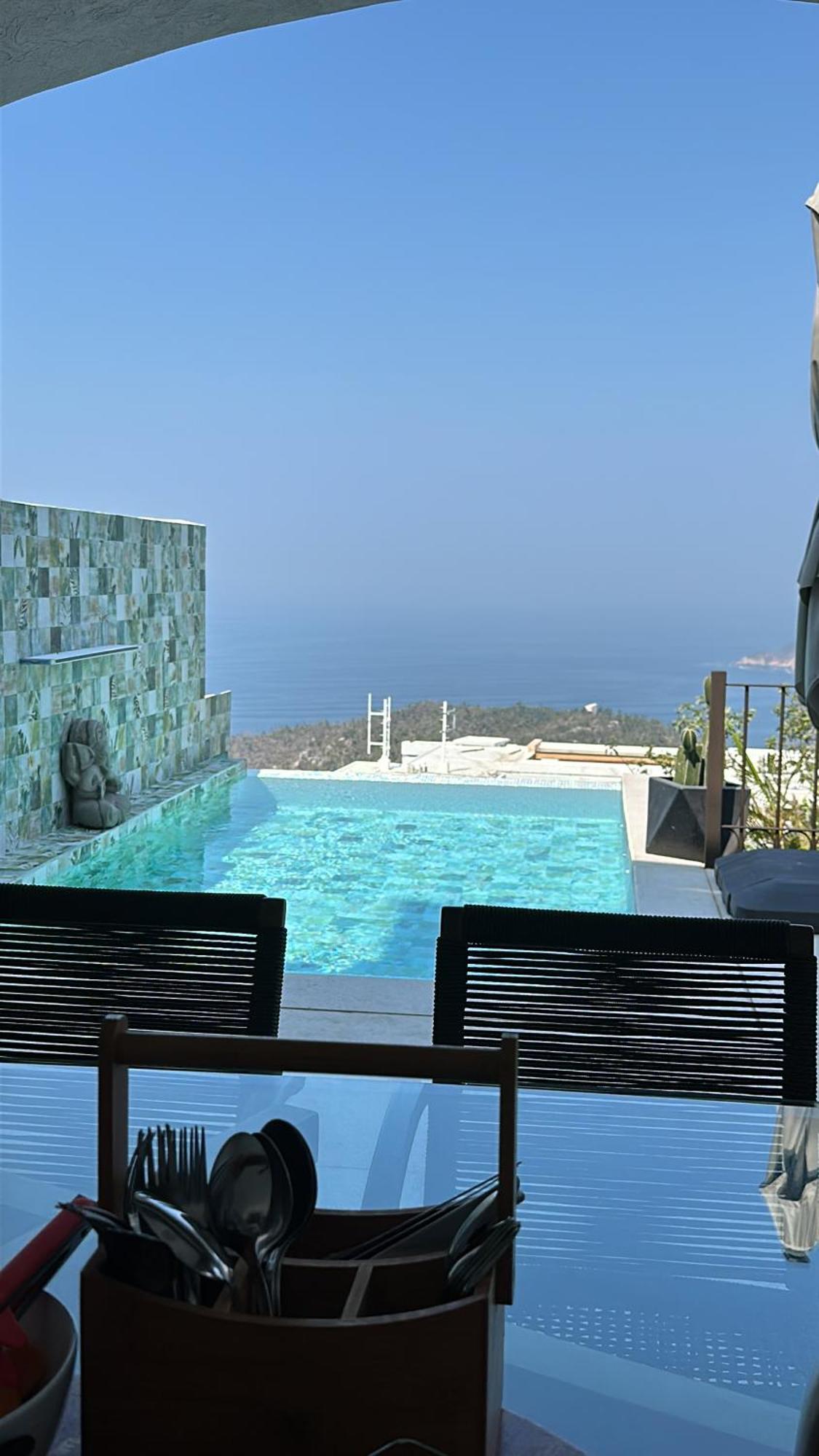 Villa San Sebastian, Celajes Acapulco
