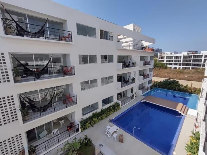 Adults Only Close To The Acapulco