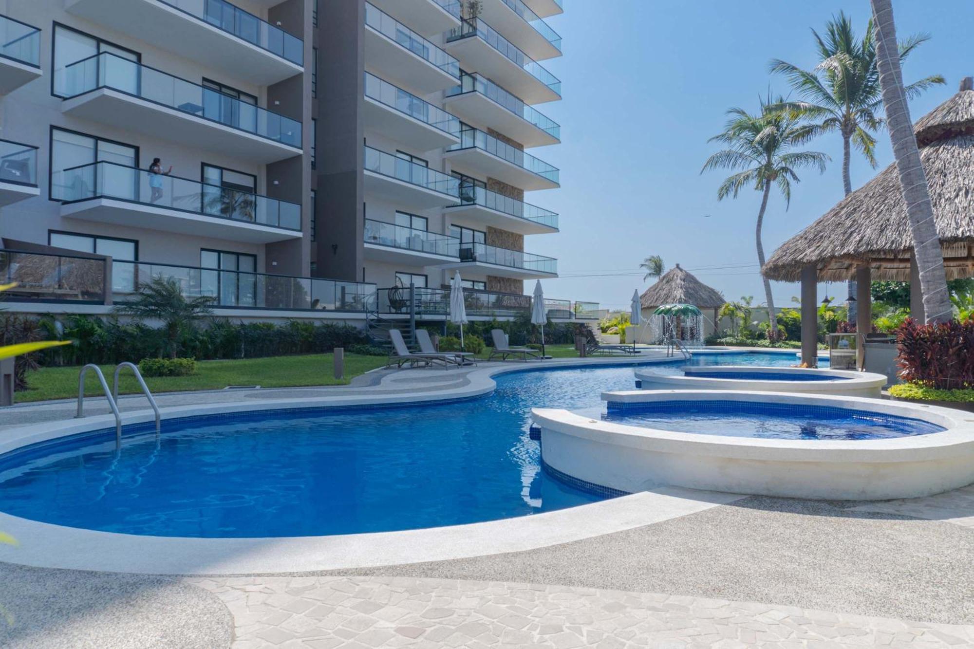 With Pool 3 Beds In Apartamento Acapulco