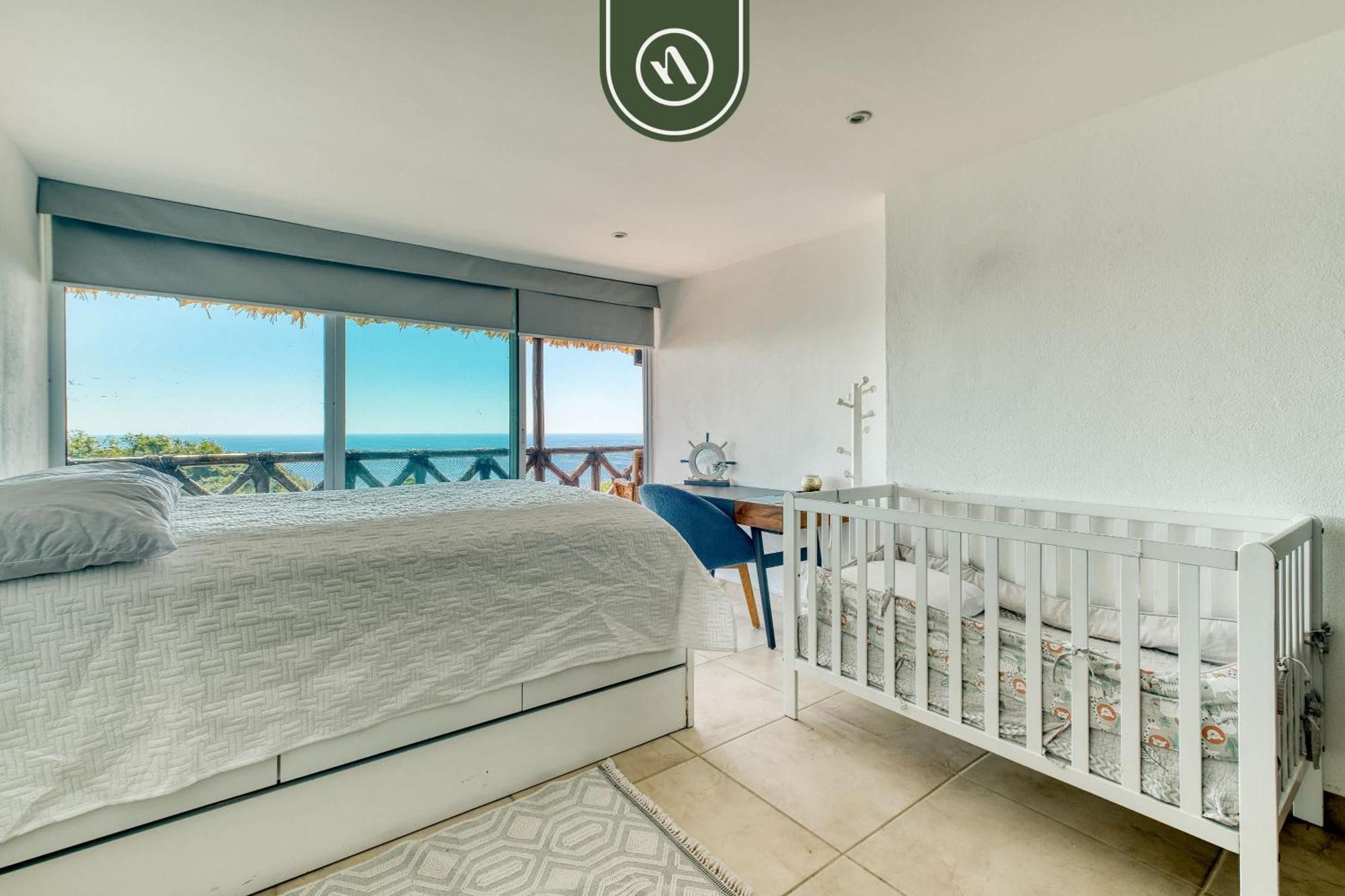 Amazing 3 Bedroom Penthouse With Beachclub Acapulco
