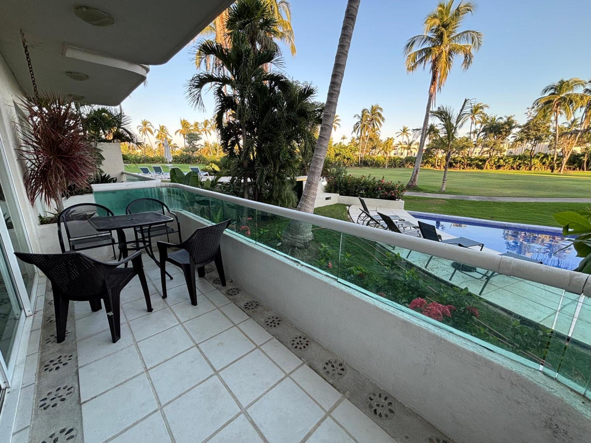 Apartamento Acogedor Depto Diamante Frente A Campo De Golf Vidanta