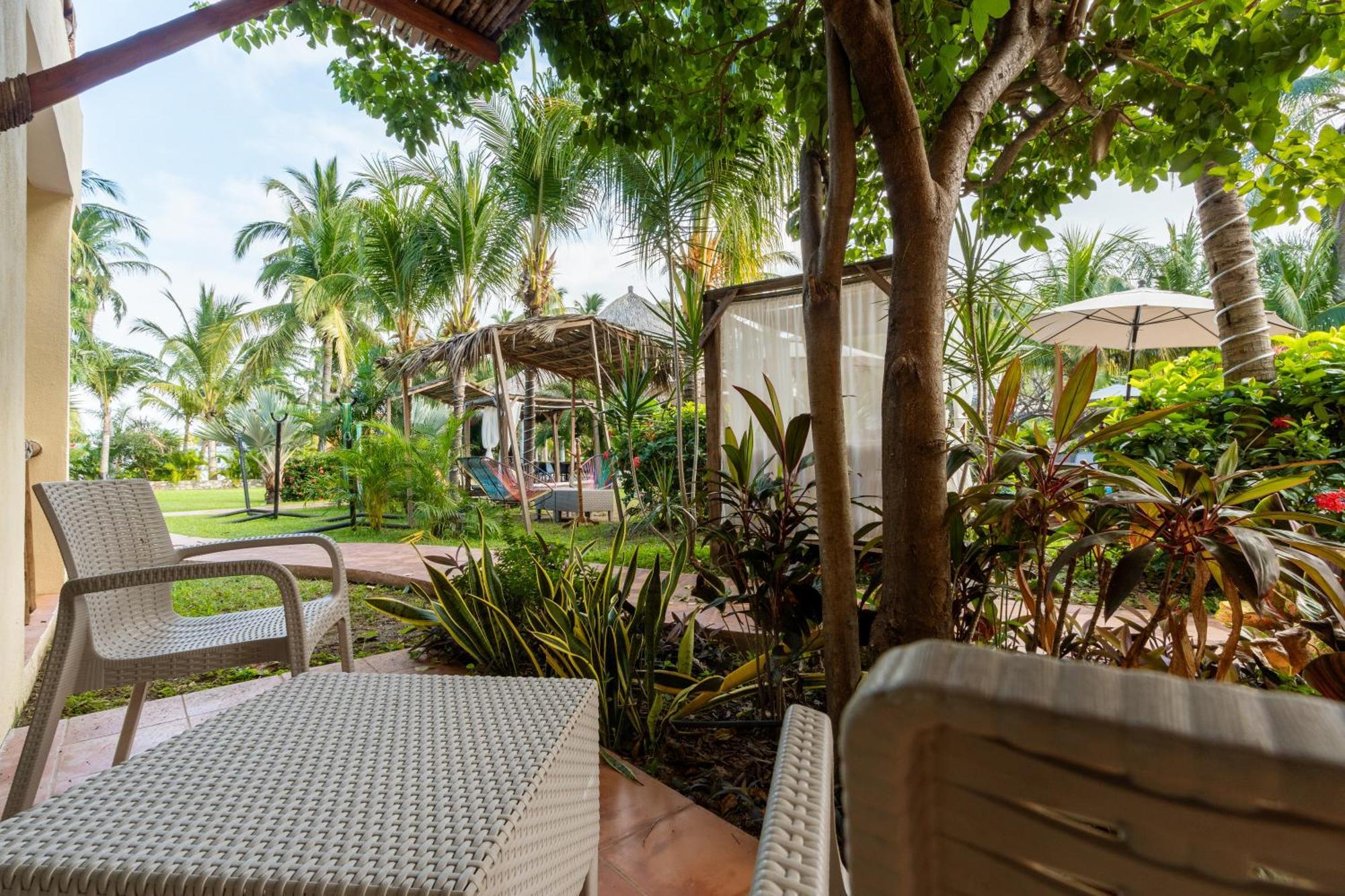 Rojo Manglar Hotel Acapulco