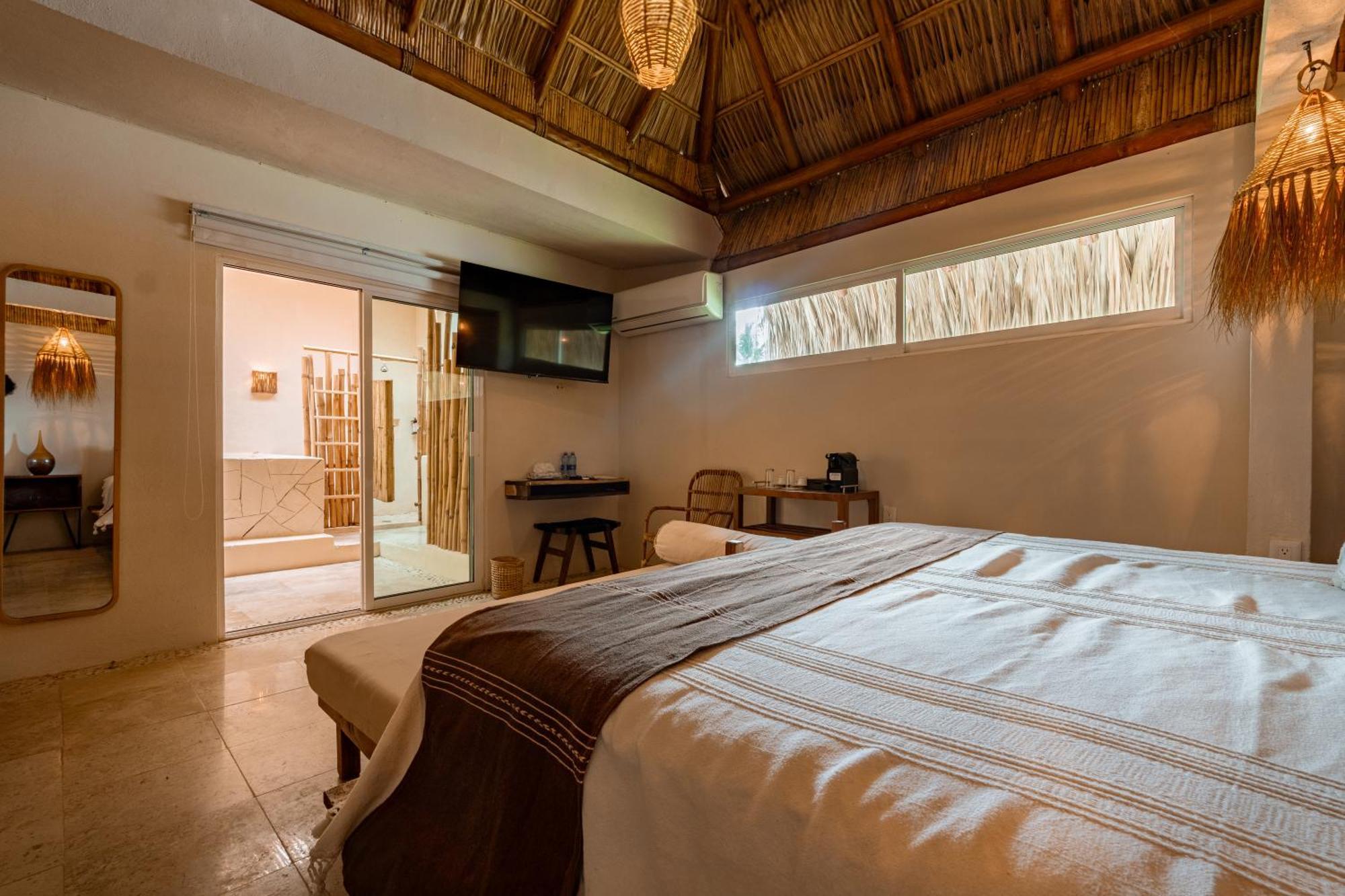 Rojo Manglar Hotel