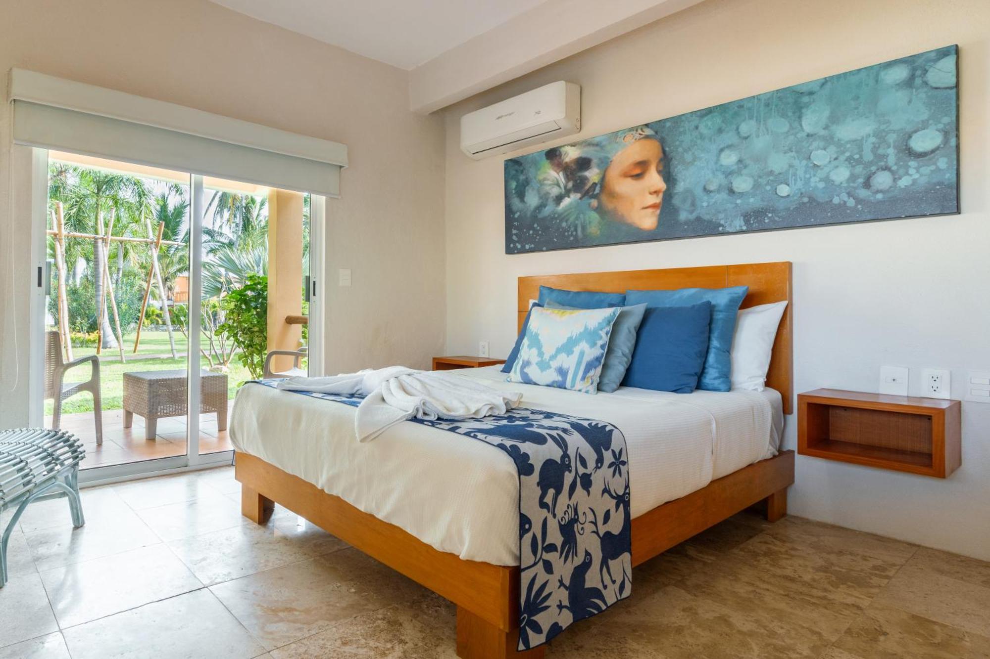 Hotel Rojo Manglar