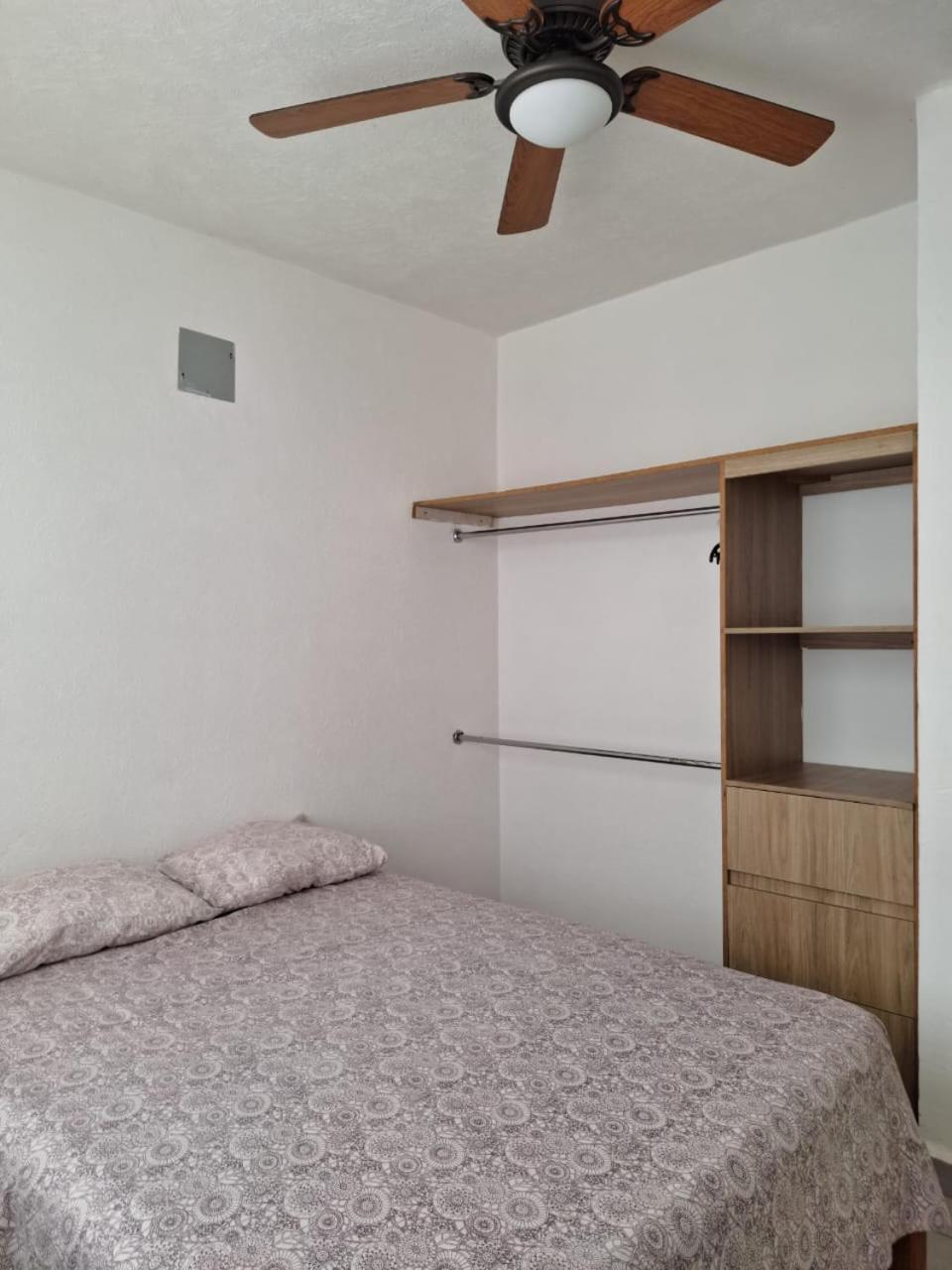 Departamento En Diamante Con Alberca, Camastros Y Hermosos Jardines Apartamento *