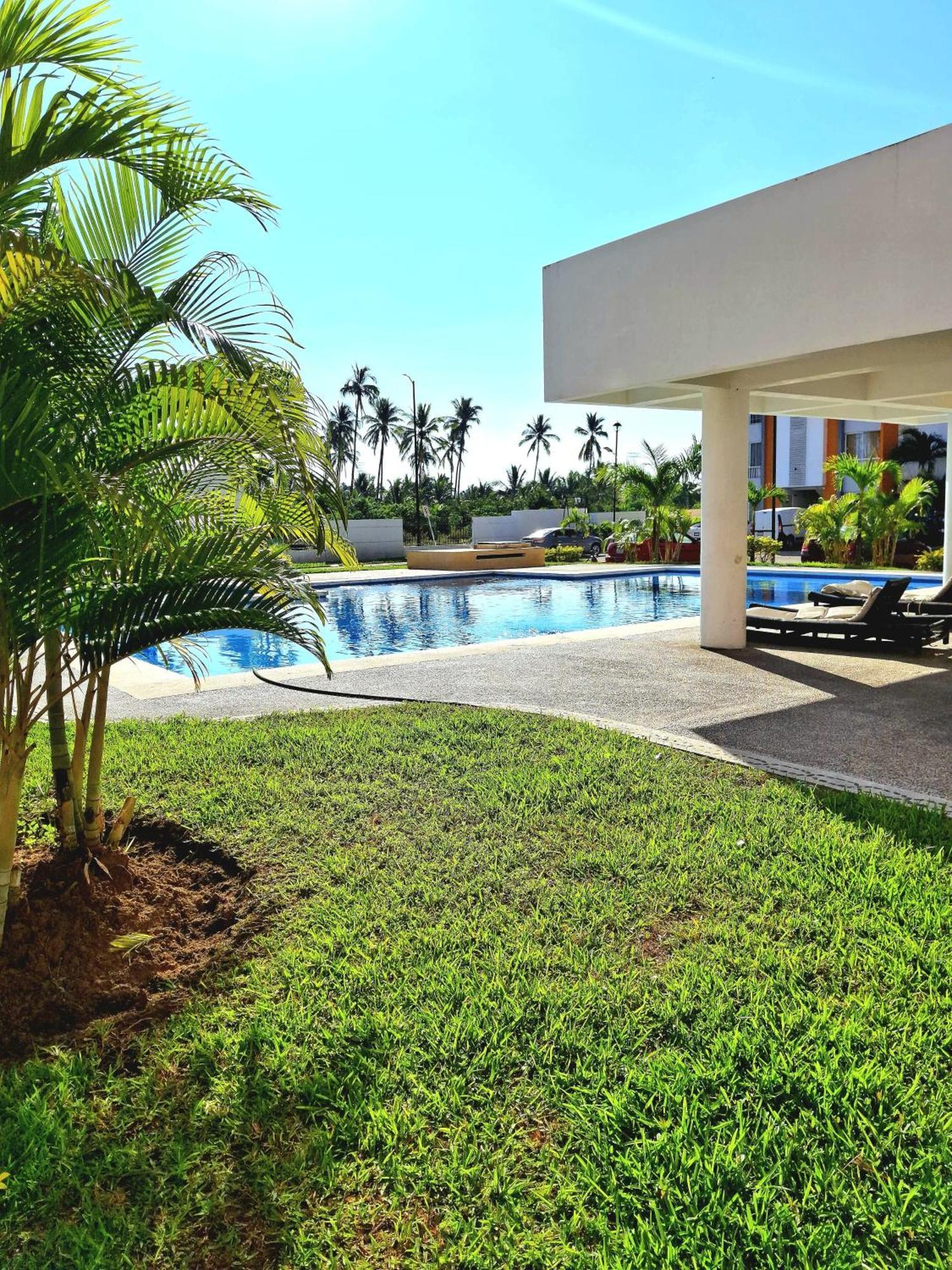 Departamento En Diamante Con Alberca, Camastros Y Hermosos Jardines Apartamento Acapulco