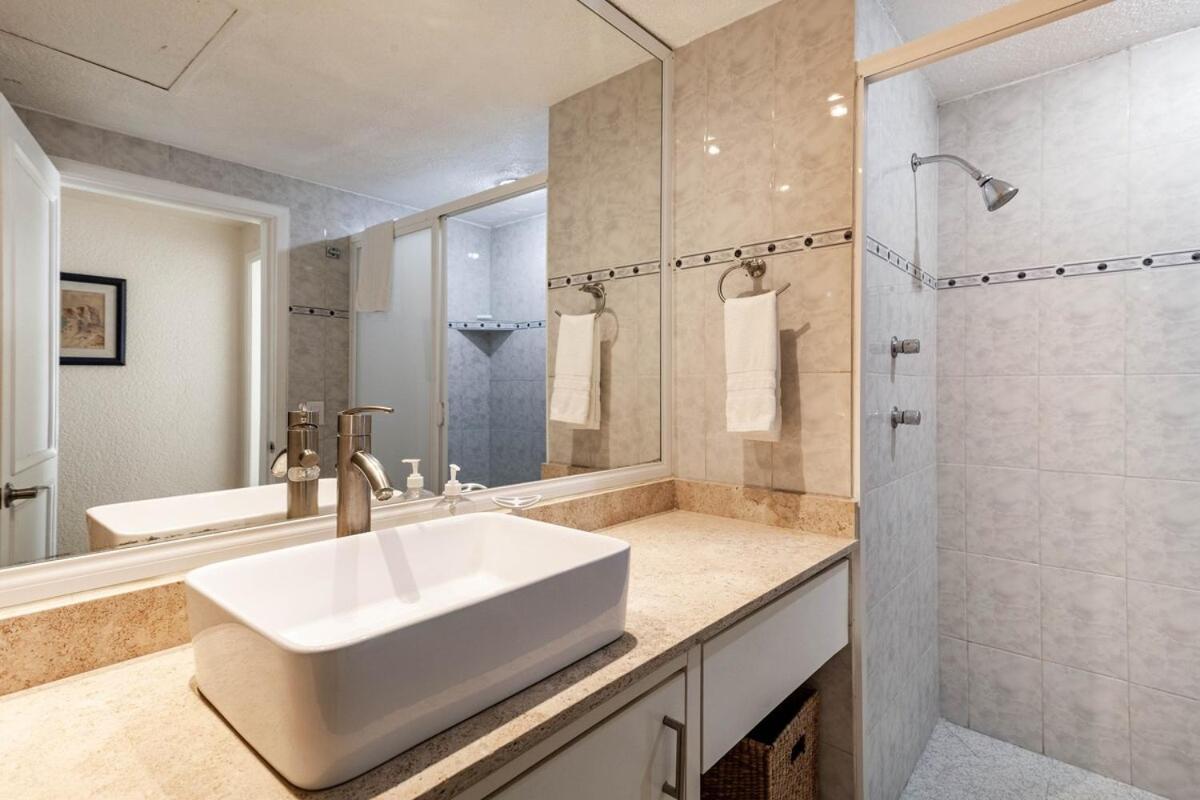 Villa With Private Pool And Security Acapulco
