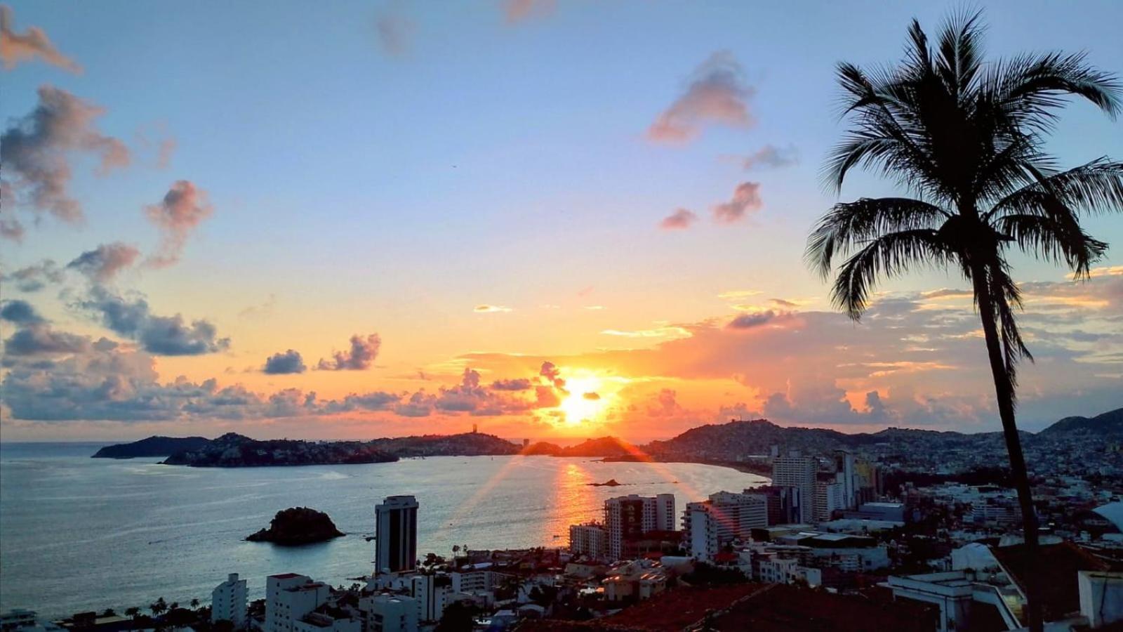 Casa Mayherz Homestay Acapulco