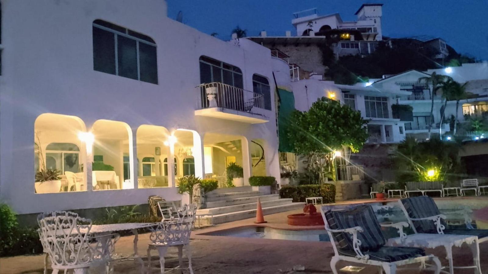 Casa Mayherz Homestay Acapulco