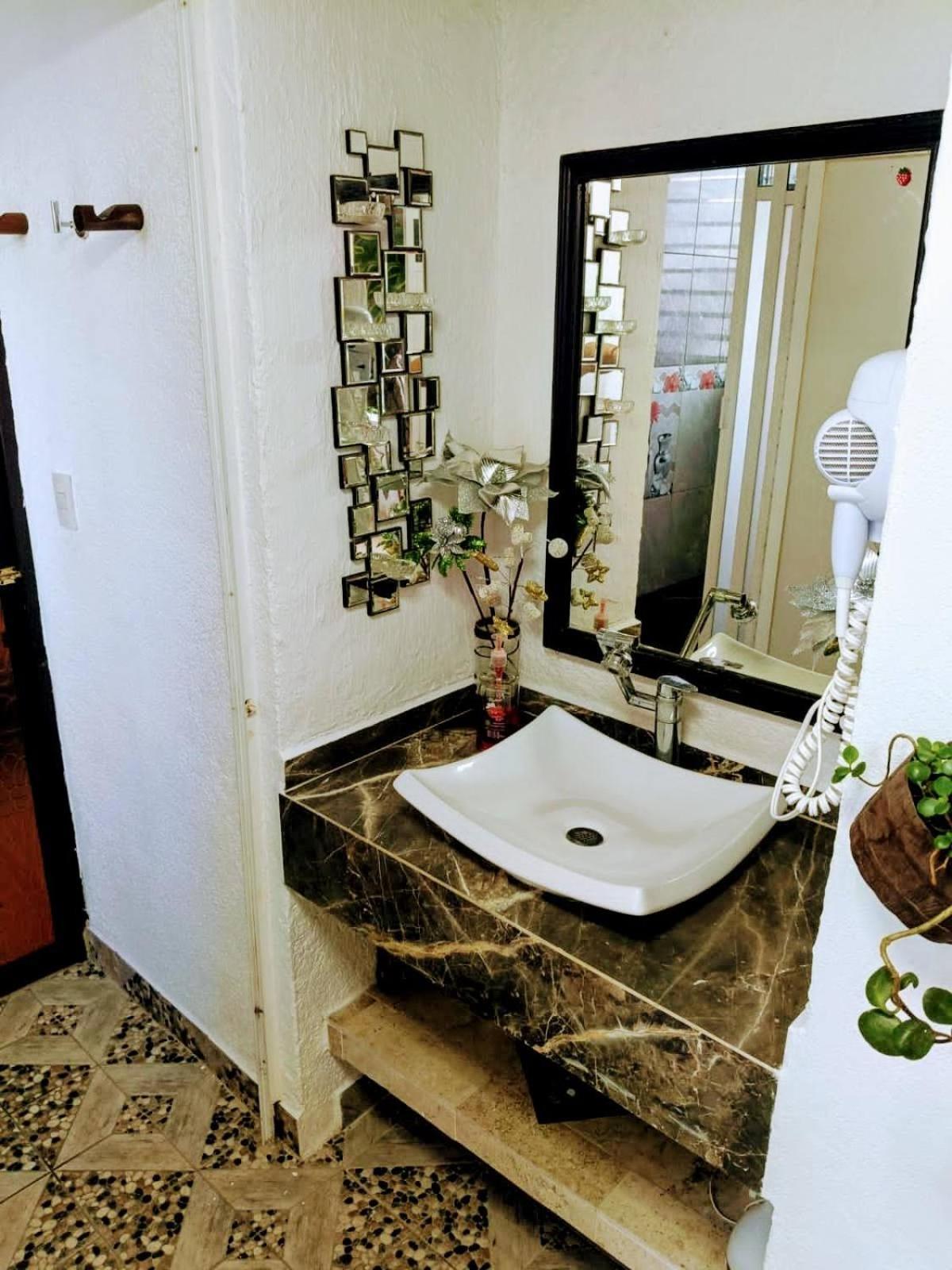 Apartamento Dos Recamaras En Torres Gemelas Caleta *