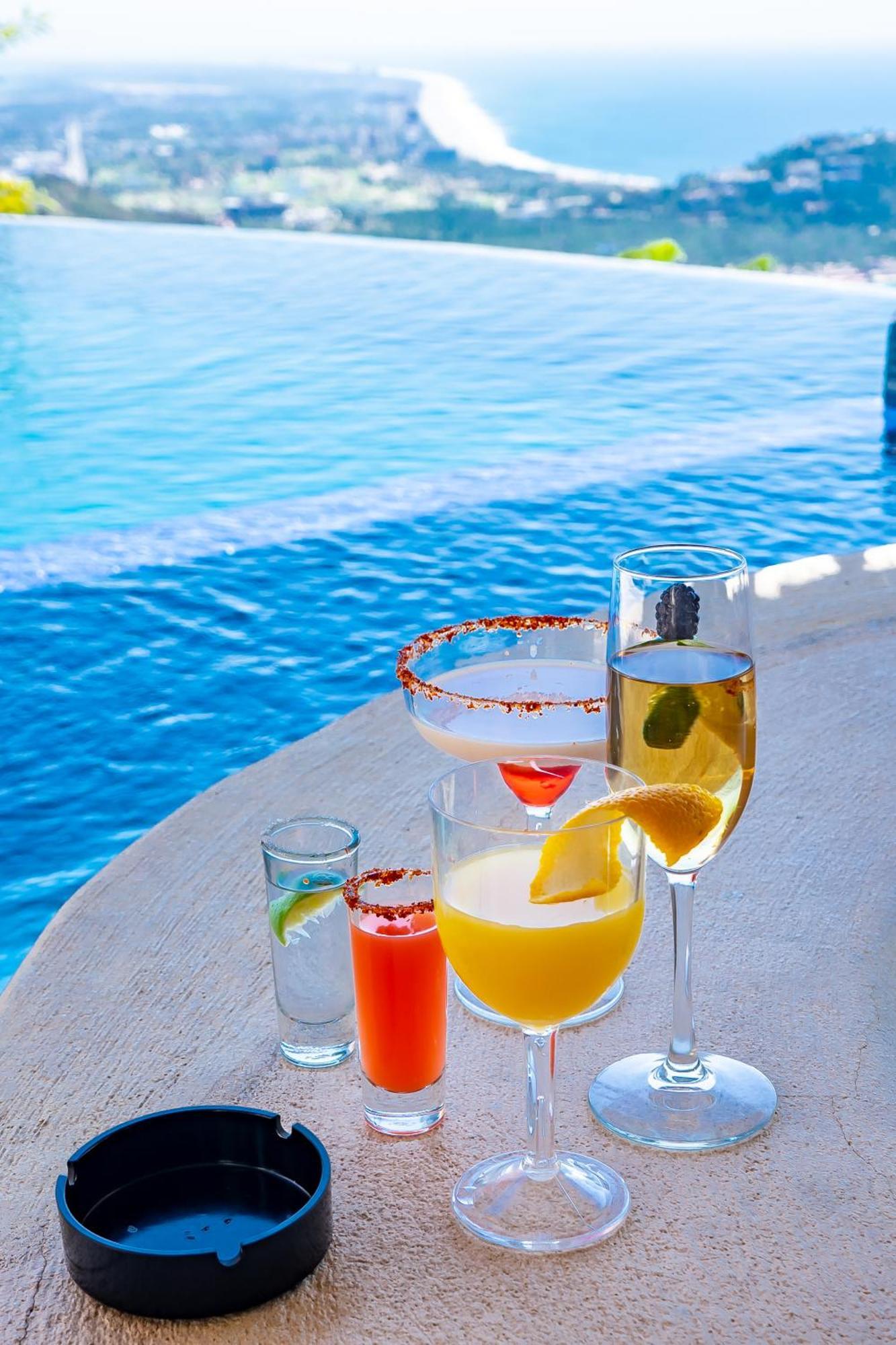 Casa Wapa Spectacular Ocean View Boho Acapulco