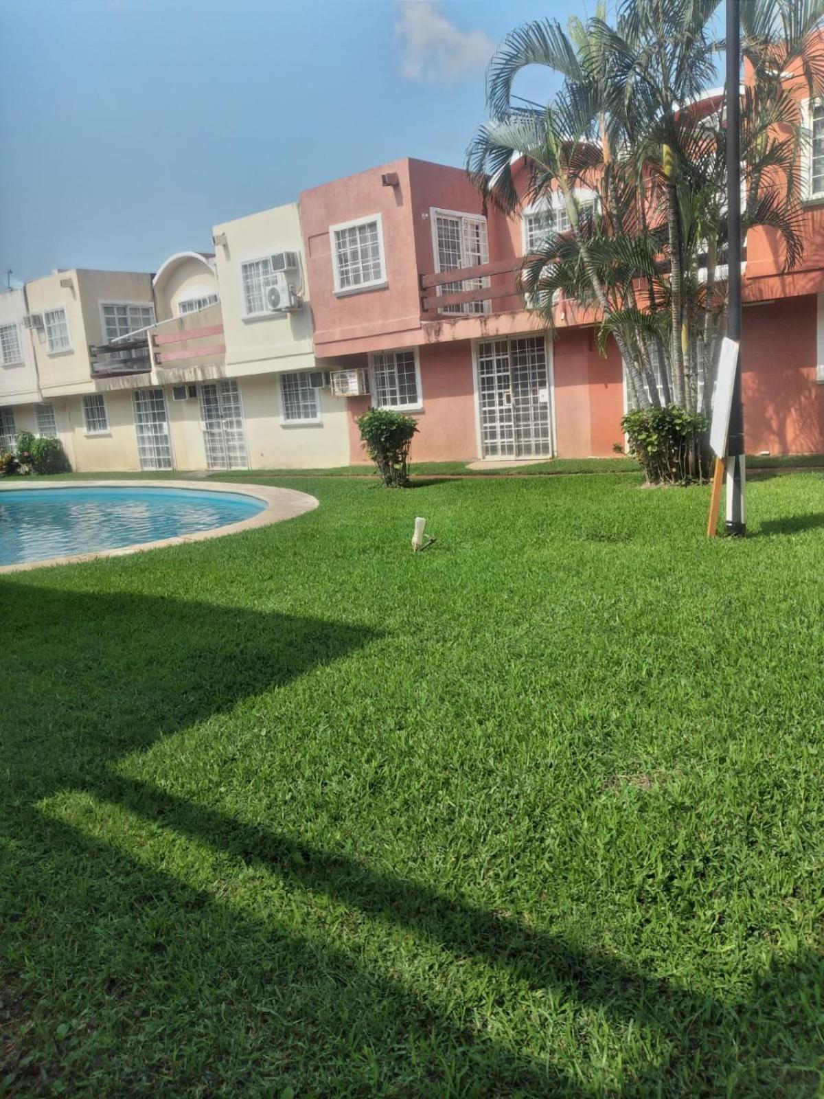 Casa Paz, Amplia Y Comoda Frente A La Alberca Сasa de vacaciones *