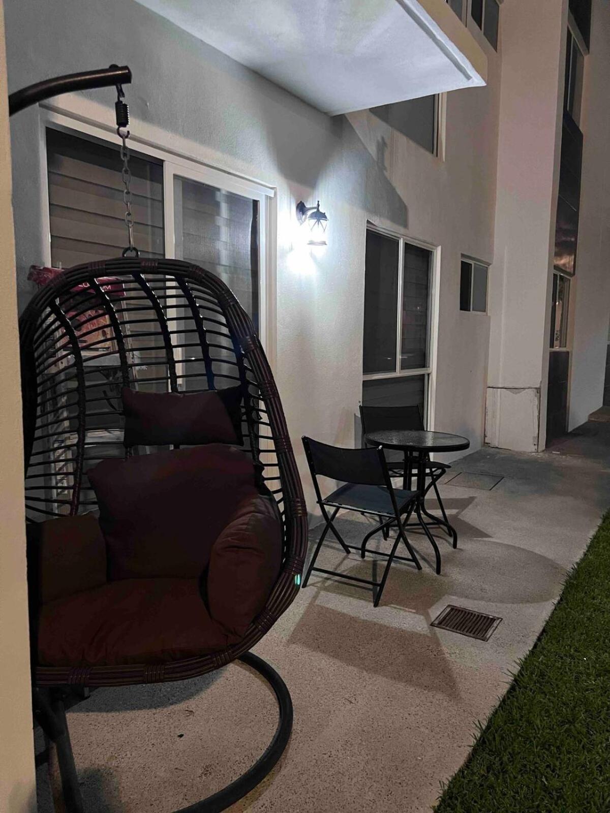 Departamento En Planta Baja Acceso Directo A La Alberca Apartamento *