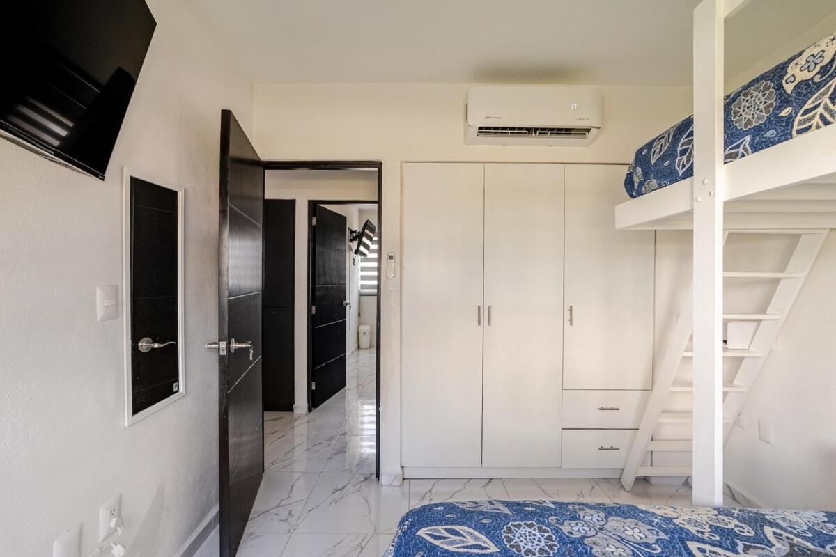 Apartamento Departamento En Planta Baja Acceso Directo A La Alberca