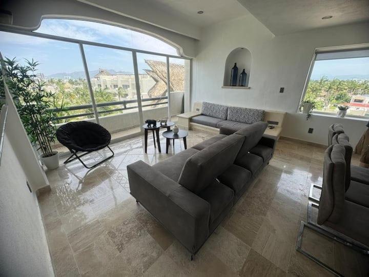 Exclusive Luxury Penthouse! *