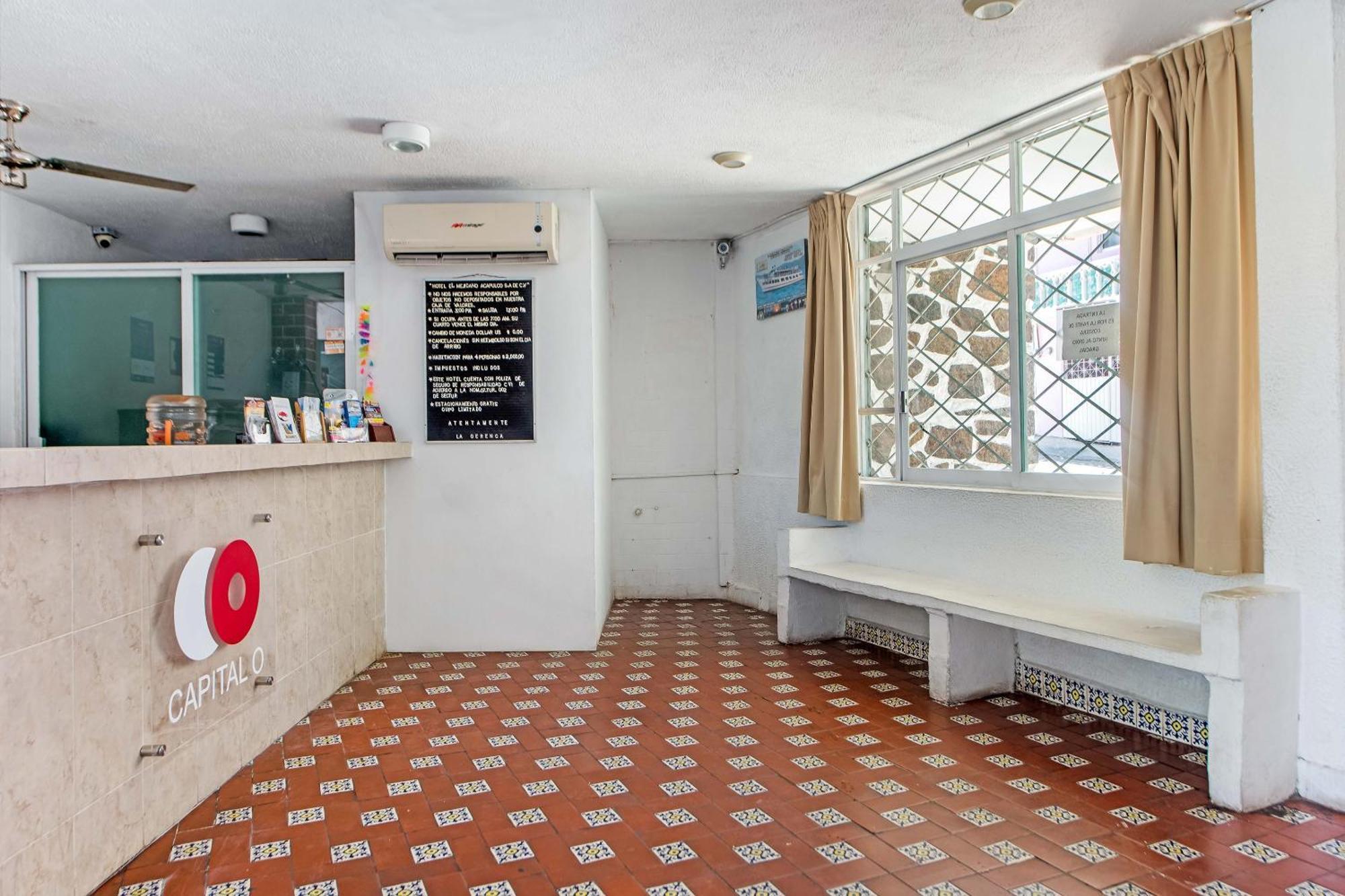 Hotel Capital O El Mejicano, 4*