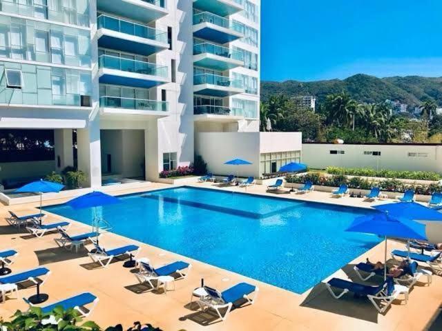 Departamento Acqualina Sky Life *