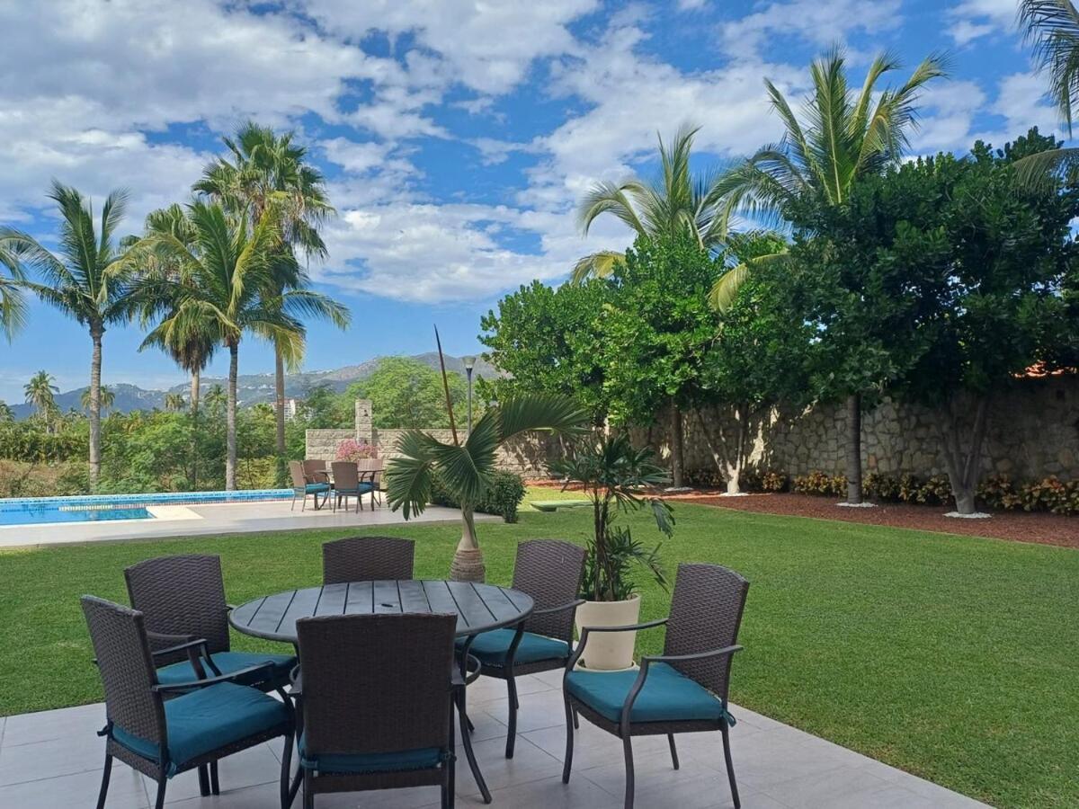 Excellent 100 Meters From The Beach!