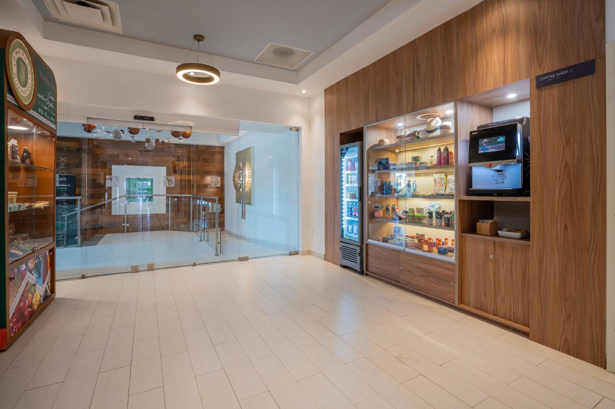 La Isla, An Ihg 4*