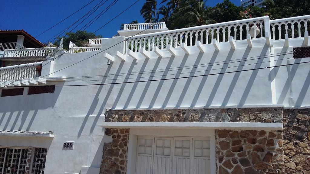 Villa Costa Chica Comodisimo Piscina Gigante Jardines Acapulco