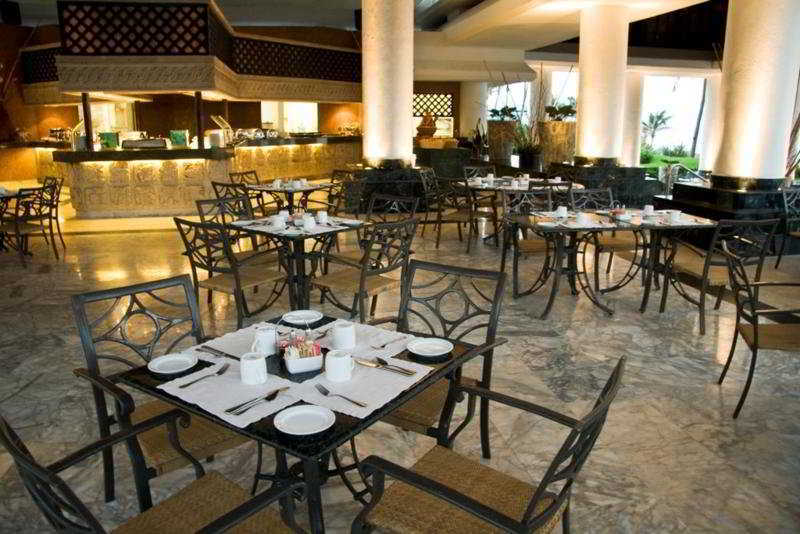 Grand Mayan Acapulco