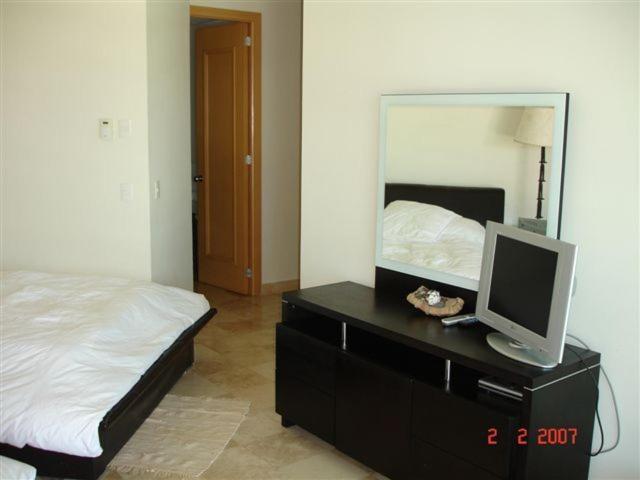 Tikal Hotel Acapulco