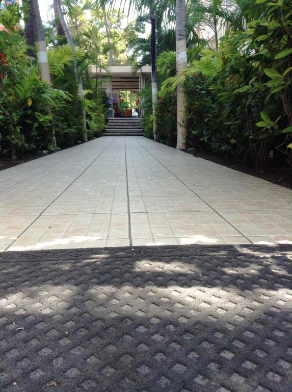 Sands & Hotel 3*