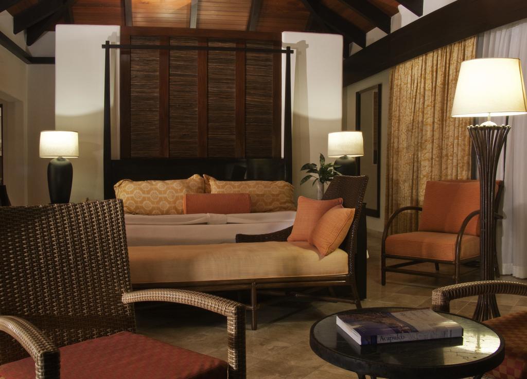 Fairmont Heritage Place Villa