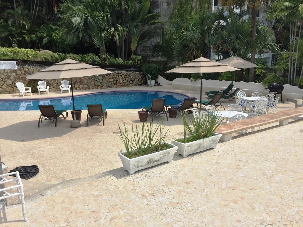 Villa Palmitas Acogedor Departamento Nivel Piscina Gigante Jardines