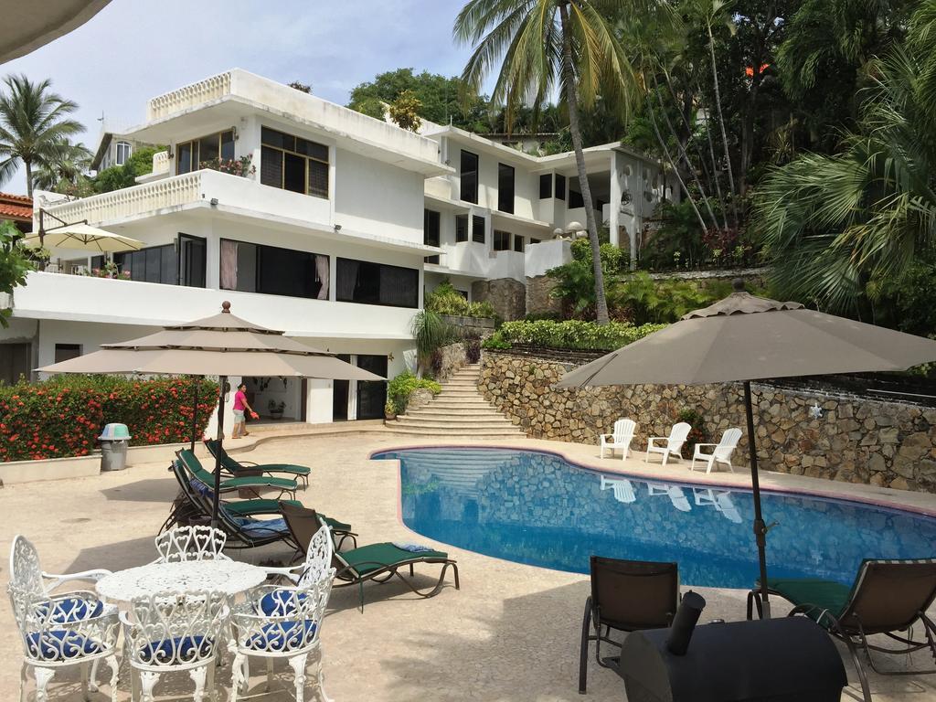 Villa Palmitas Acogedor Departamento Nivel Piscina Gigante Jardines *
