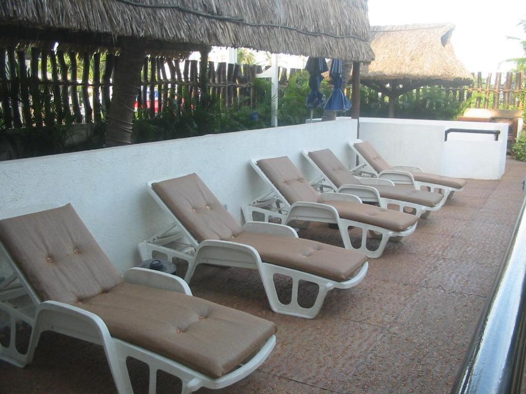 Bungalows Villarena 3*