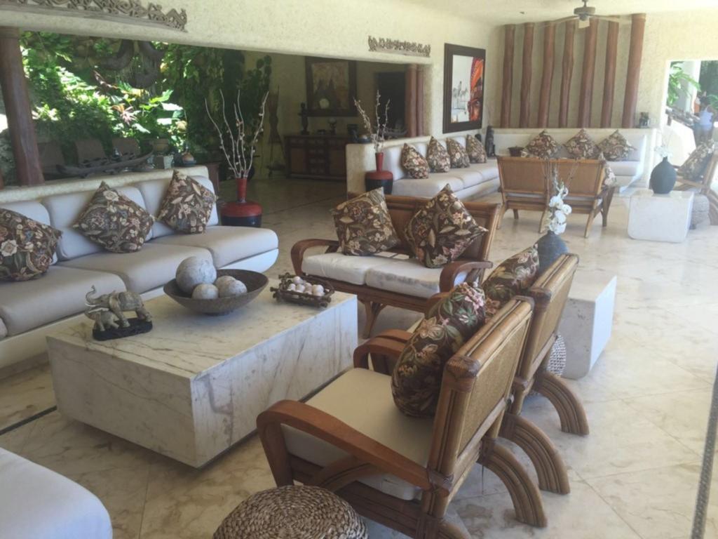 Neptuno Villa Acapulco