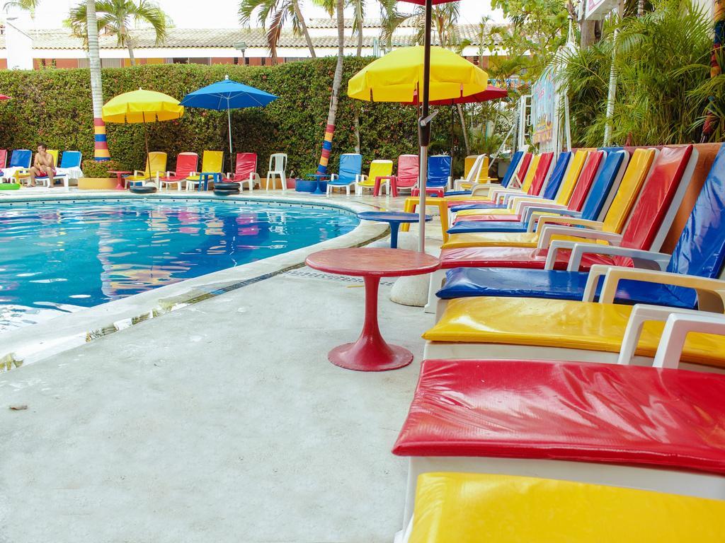 Sands & Acapulco