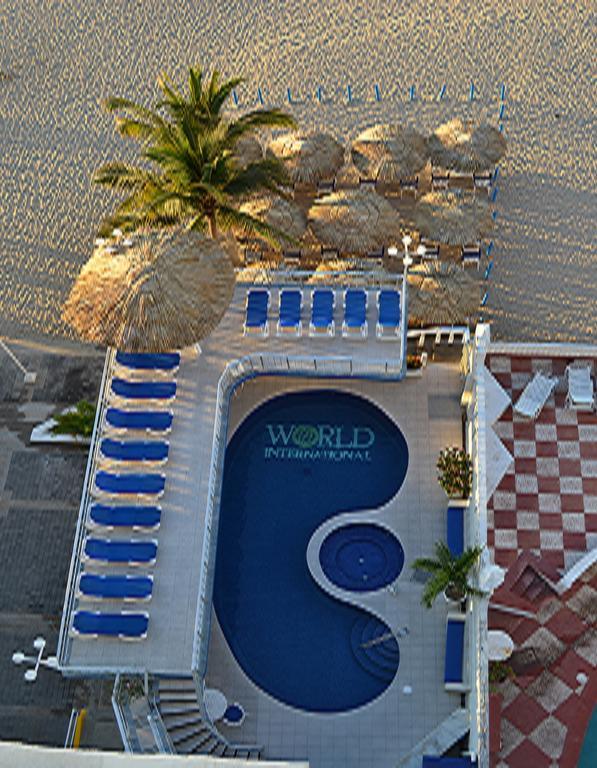 Mar Azul En *