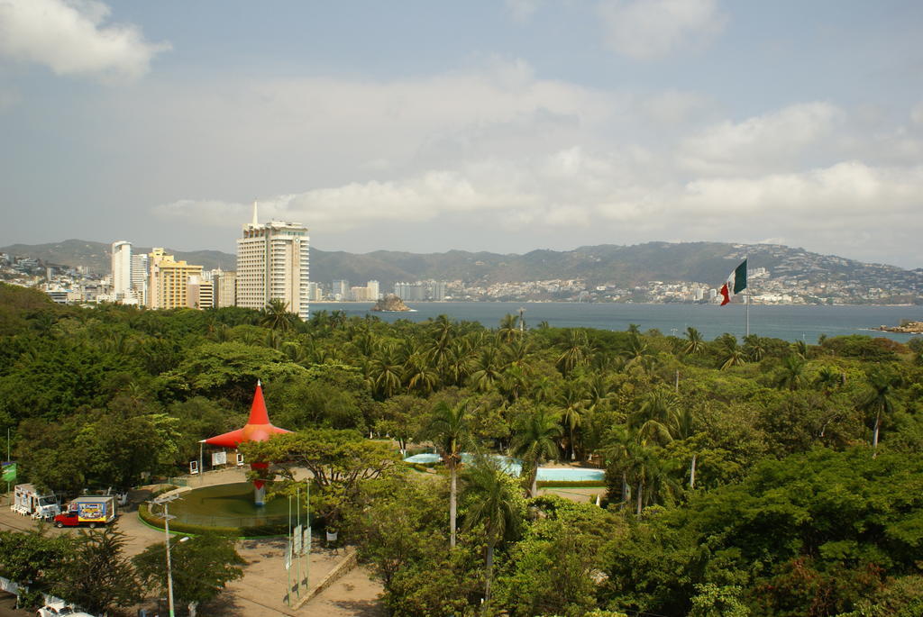 Tortuga Express Hotel