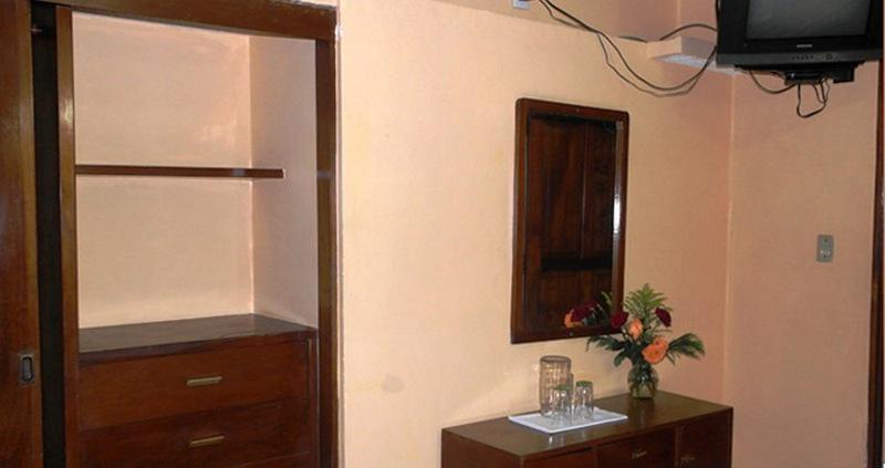 Hotel Sevillano Acapulco