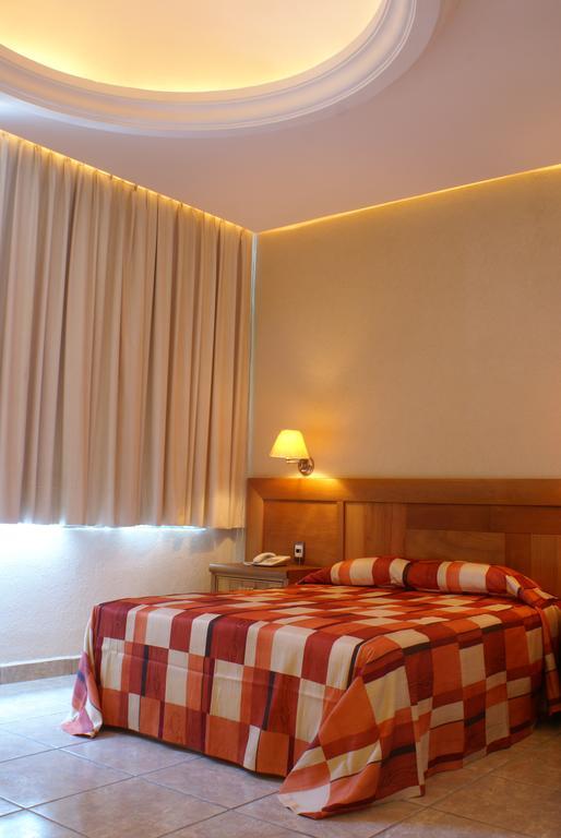 Hotel Tortuga Express