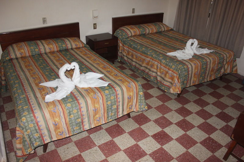 Sevillano Acapulco