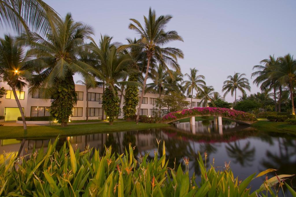 Ocean Breeze Resort Acapulco