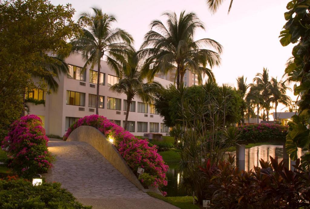 Ocean Breeze Resort