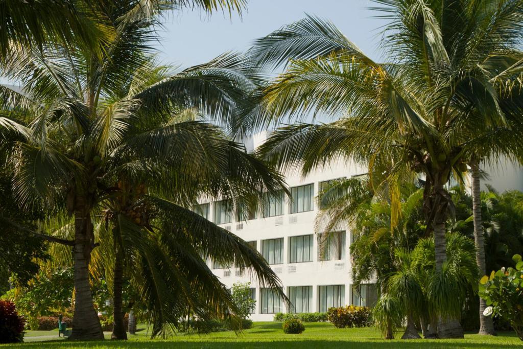 Resort Ocean Breeze Acapulco