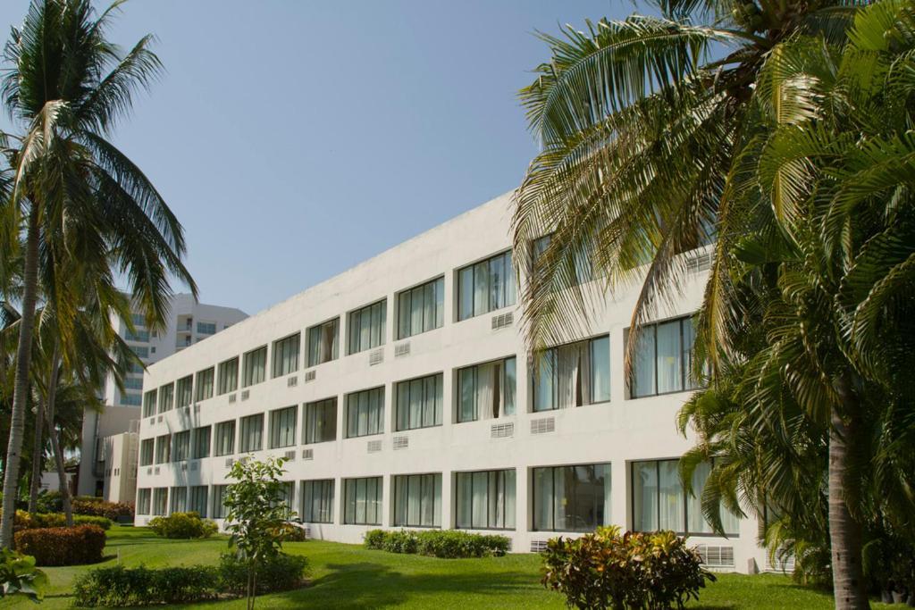 Ocean Breeze 4* Acapulco
