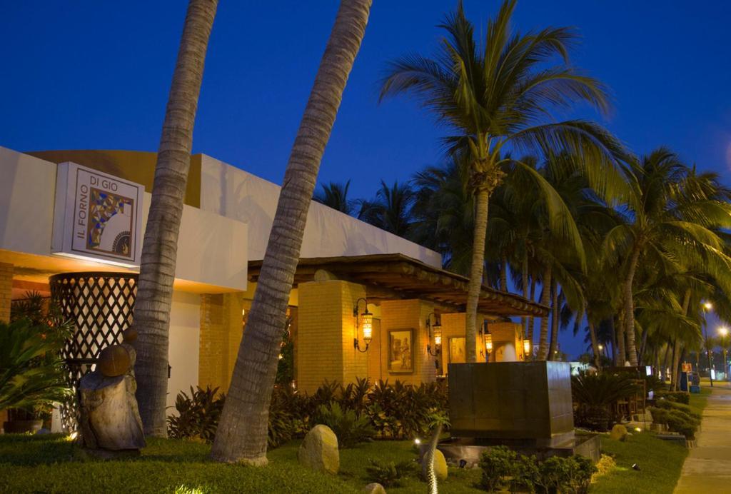Ocean Breeze Resort 4*
