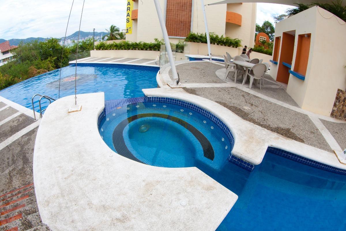 Condominio Pharos De Santa Lucia *