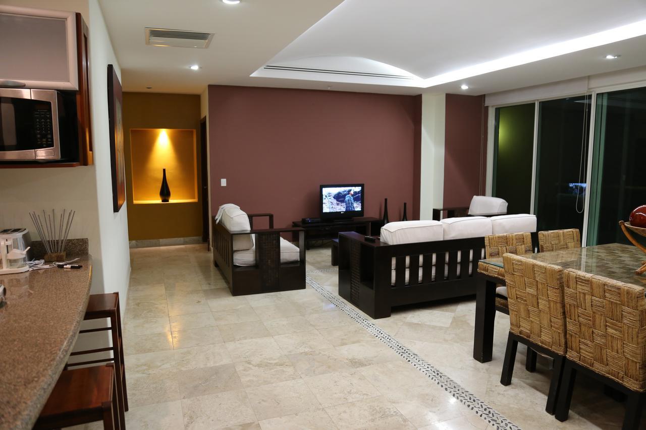 Pichilingue Esmeralda Apartamento