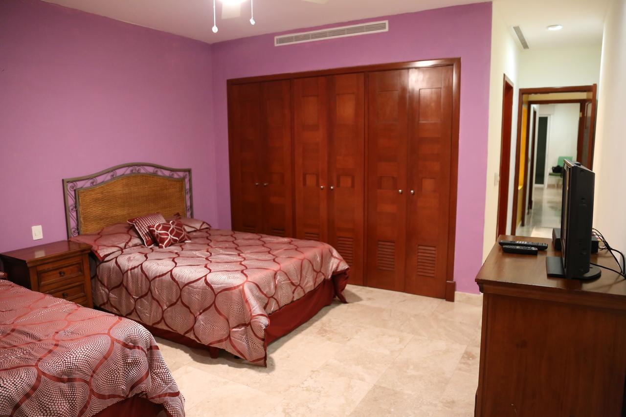 Pichilingue Esmeralda