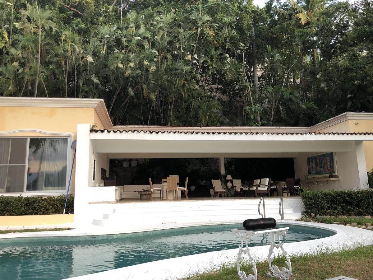 Casa En Fraccionamiento Las Brisas * Acapulco