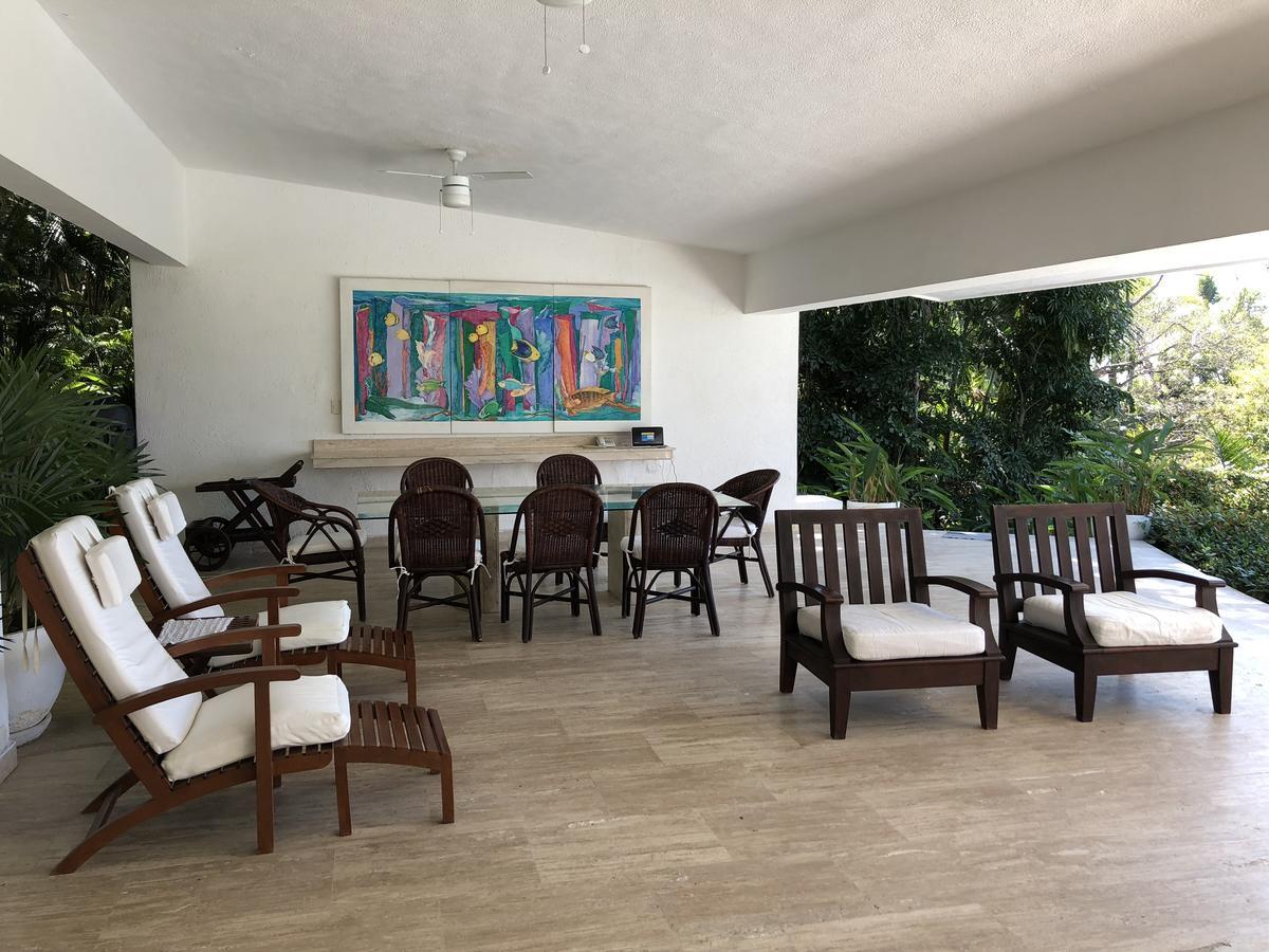 Casa En Fraccionamiento Las Brisas * Acapulco