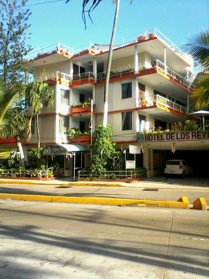 De Reyes 3* Acapulco